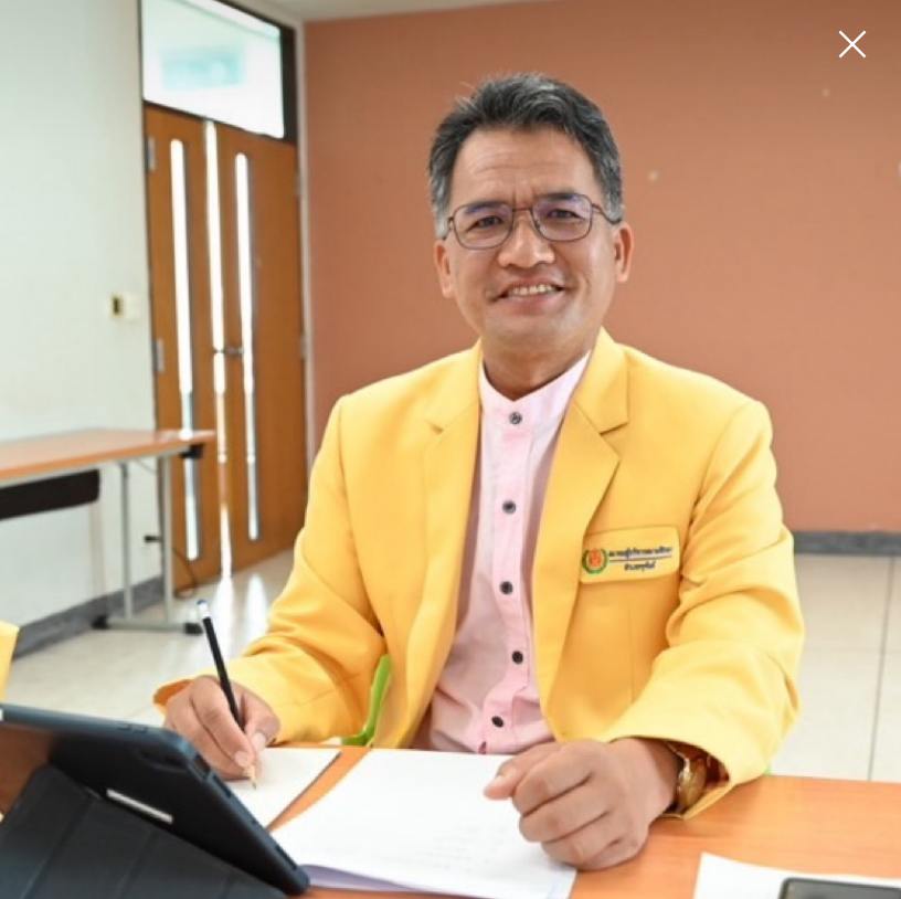 นายพีรณัฐ วันดีรัตน์